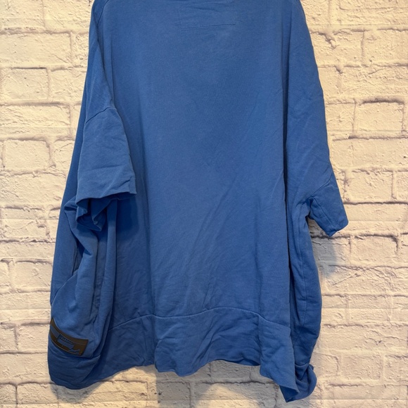 Rundholz Tunic in Blue! OS, Plus Size, Oversized. Looks good on anyone! - Picture 6 of 8